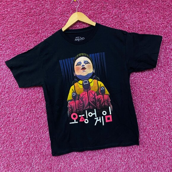 Squid Game Red Light Green Light Game Doll Netflix Series Tee Extra Small - Picture 3 of 4